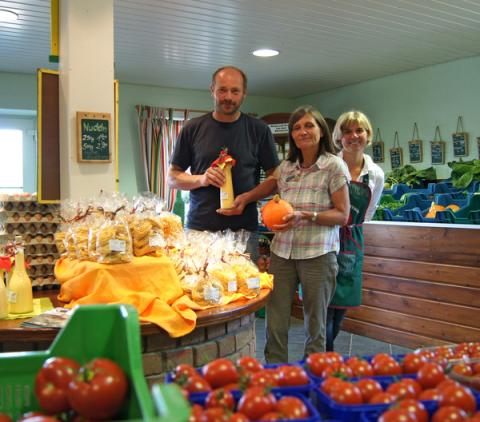 Rheinischer Bauernmarkt e. V. im Dorf Neukirchen 