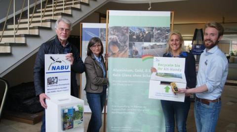 Handysammelaktion und Ausstellung im Rathaus